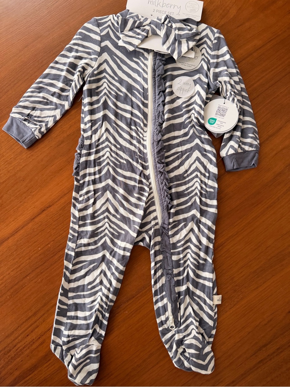 NWT Milkberry Bamboo Zebra Footie Sleeper + Bow Headband 3-6M